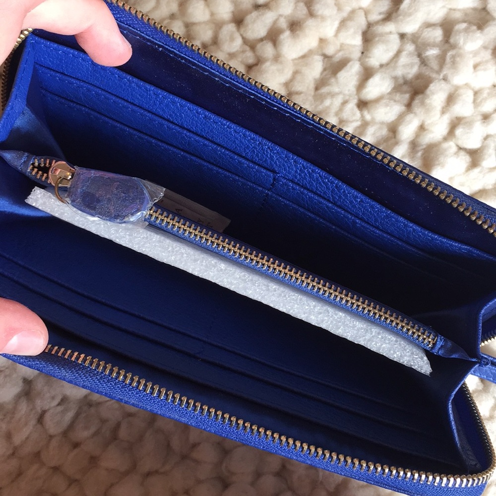 Wallet Bundle - Picture 2 of 3